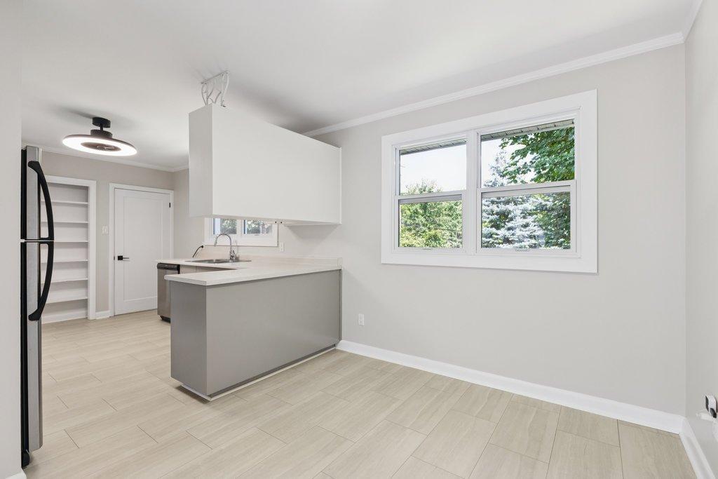 Salle à manger - 572 Rue Du Curé-Brady, Gatineau (Buckingham), QC - Indoor Photo Showing Kitchen
