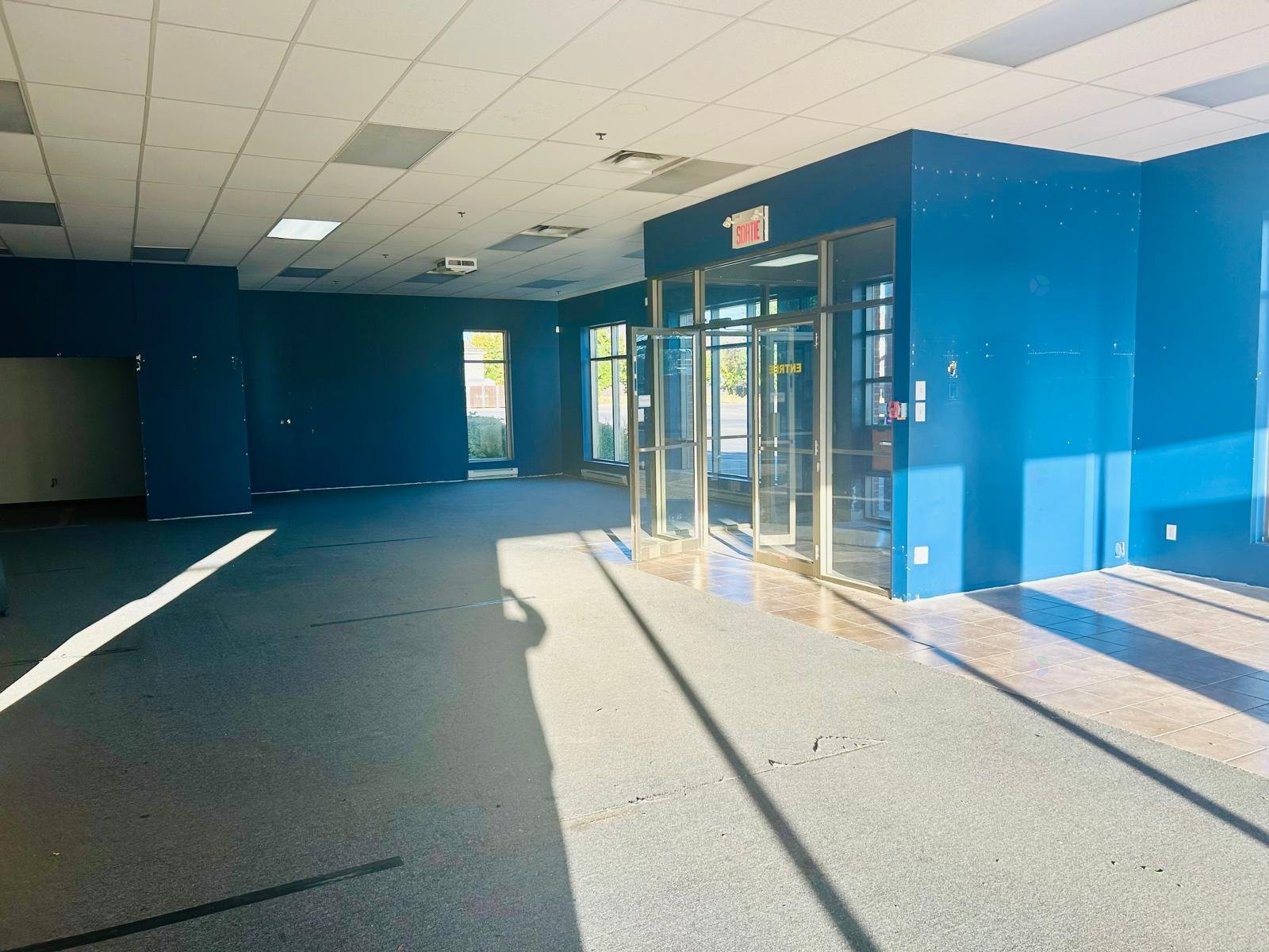 Intérieur - 101-3003 Ch. D'Oka, Sainte-Marthe-Sur-Le-Lac, QC - Indoor Photo Showing Other Room