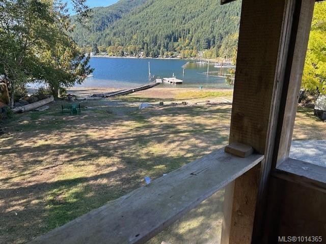 3-8290 Sa-Seen-Os Rd, Youbou, BC