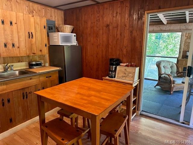 3-8290 Sa-Seen-Os Rd, Youbou, BC