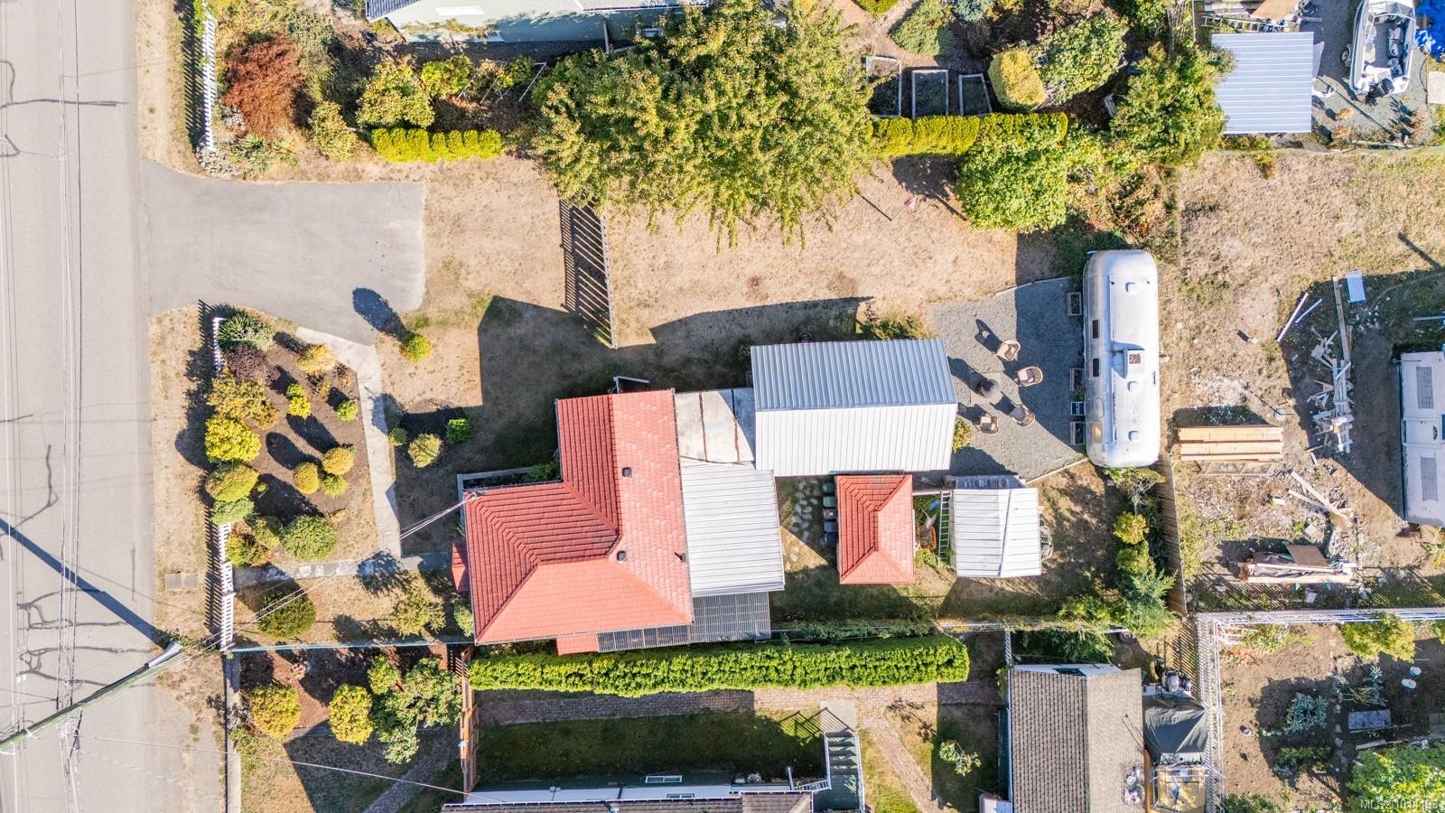 9885 Willow St, Chemainus, BC