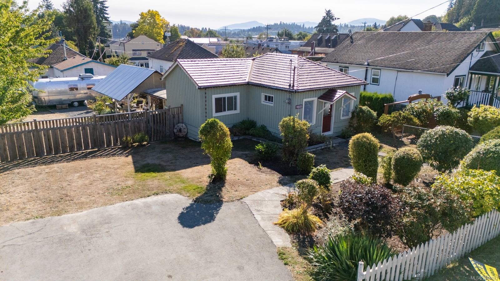 9885 Willow St, Chemainus, BC