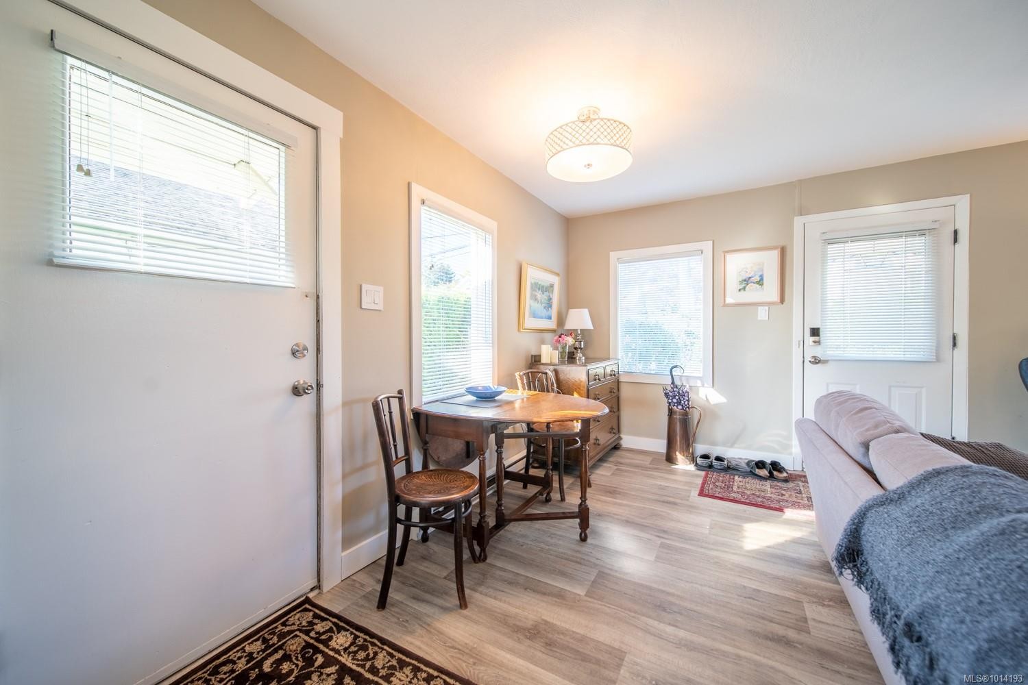 9885 Willow St, Chemainus, BC