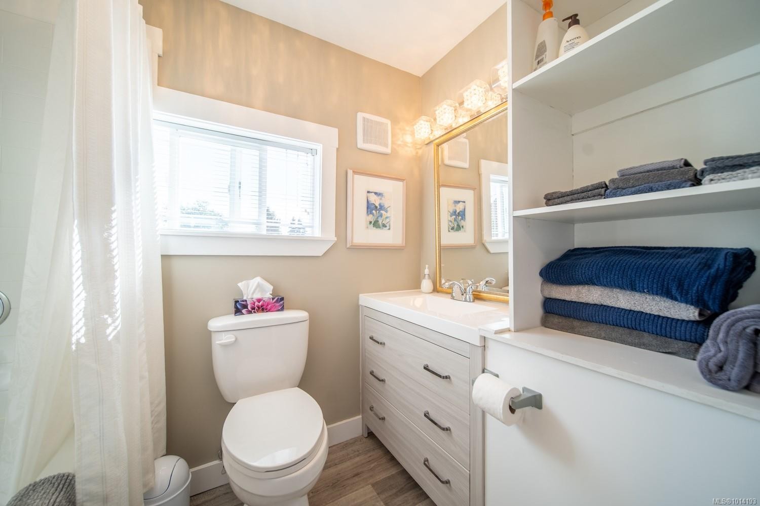 9885 Willow St, Chemainus, BC