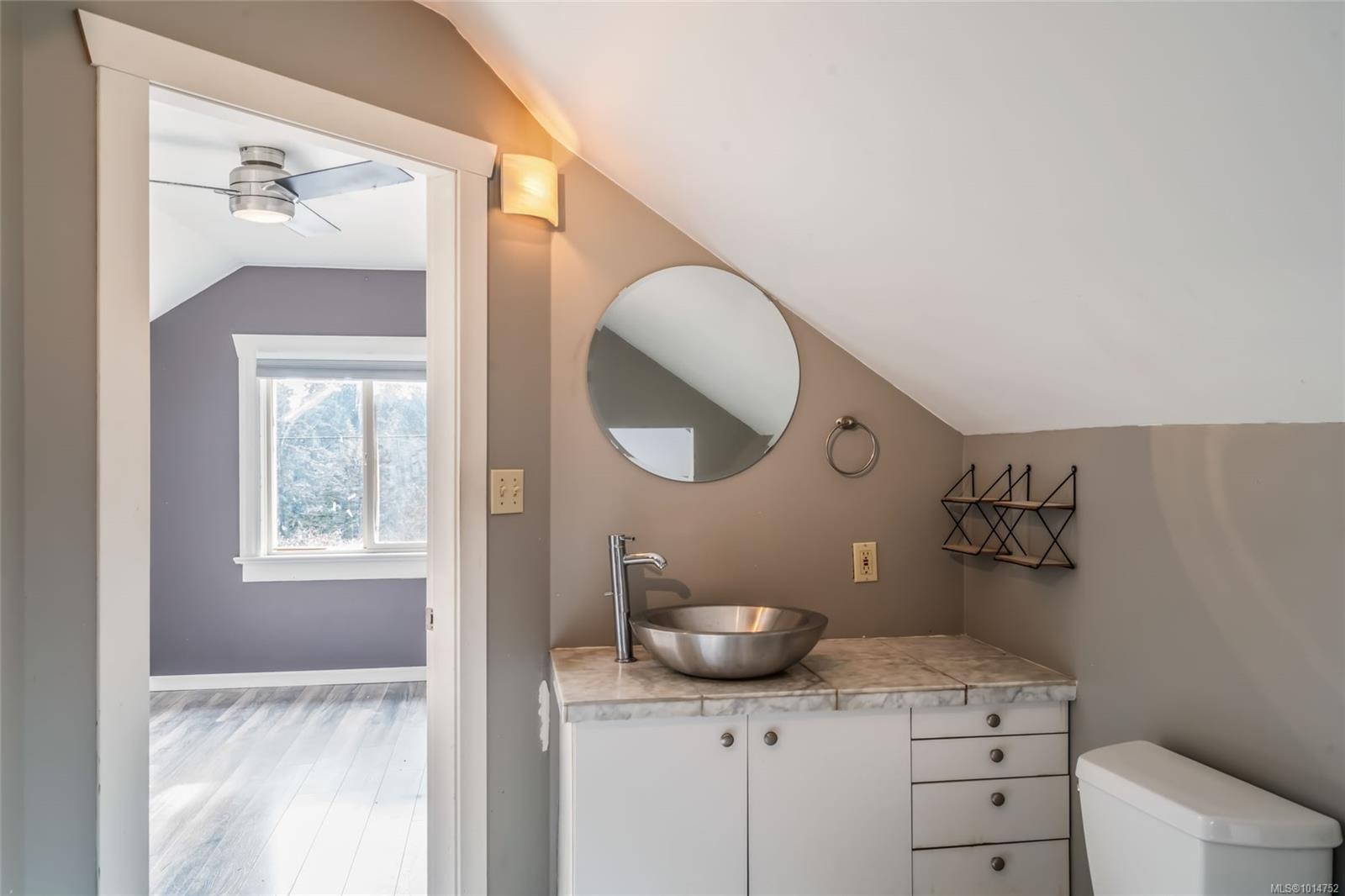 582 Bradley St, Nanaimo, BC