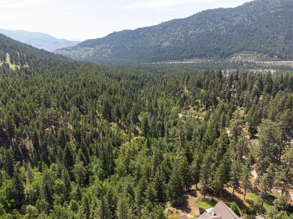 4359 Maxwell Road, Peachland, BC
