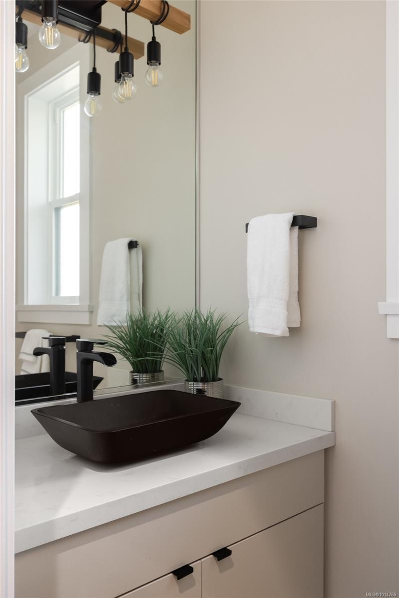 1414 Grand Forest Close, Langford, BC