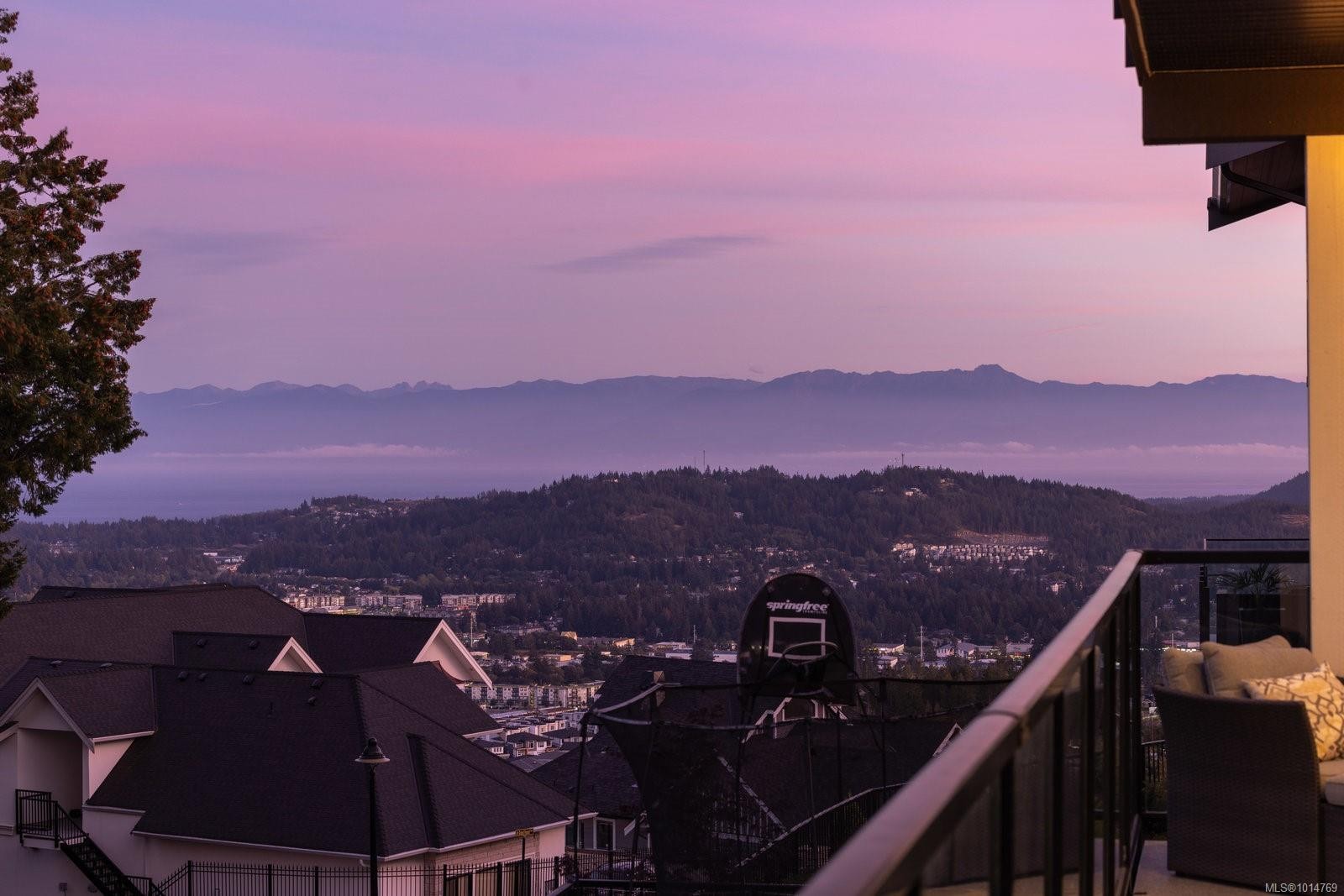 1414 Grand Forest Close, Langford, BC