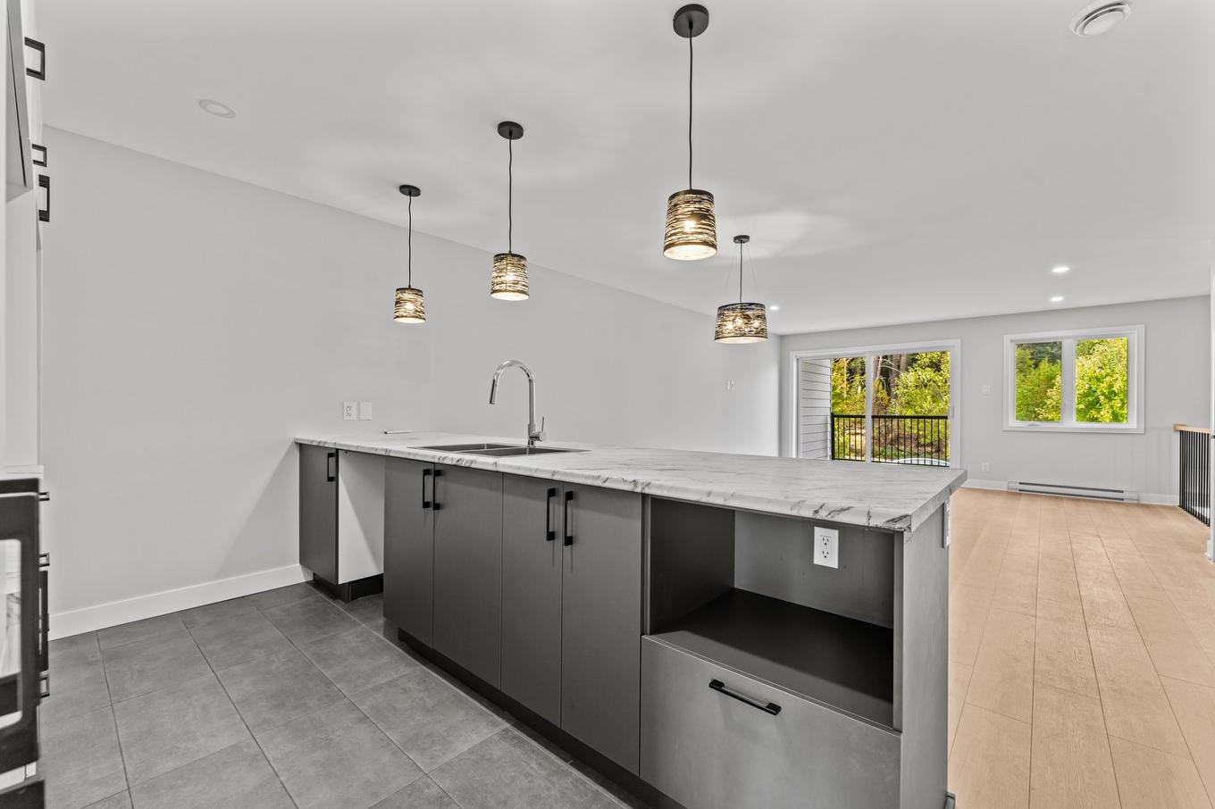 Kitchen - 14-900 Rue Du Gisement, Sherbrooke (Les Nations), QC - Indoor Photo Showing Kitchen With Upgraded Kitchen