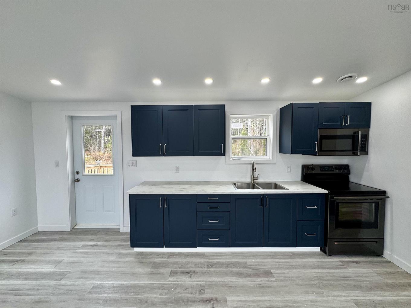 16 Mcnamara Bend, Evanston, NS