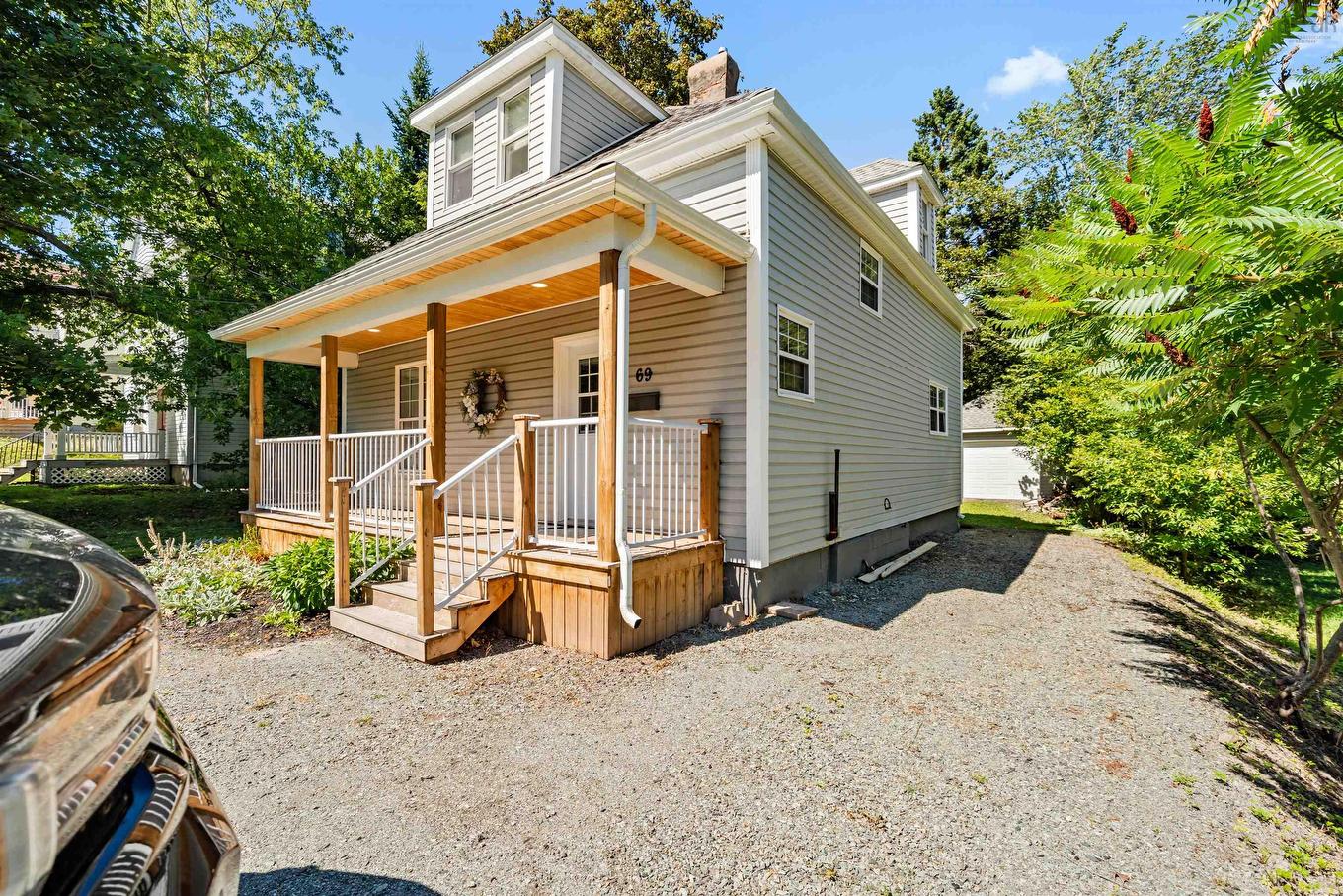 69 Maple Avenue, New Glasgow, NS