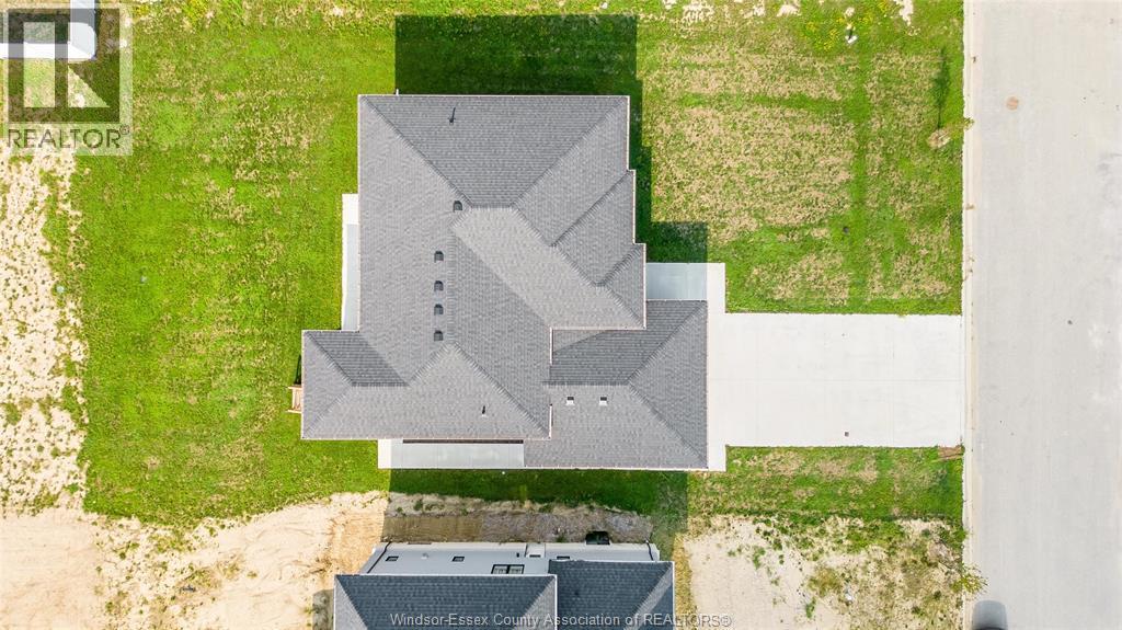 4403 Belmont, Comber, ON - Outdoor