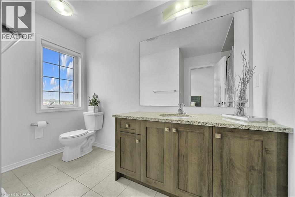 237 Kinsman Drive, Binbrook, ON - Indoor Photo Showing Bathroom