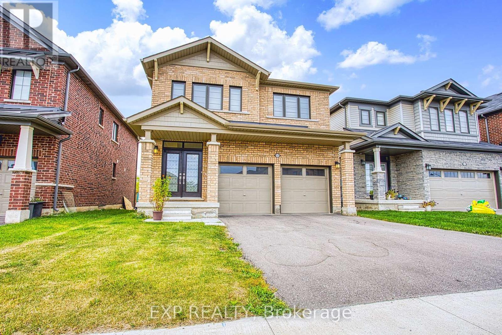 12 Midhurst Heights, Hamilton, ON - Outdoor With Facade