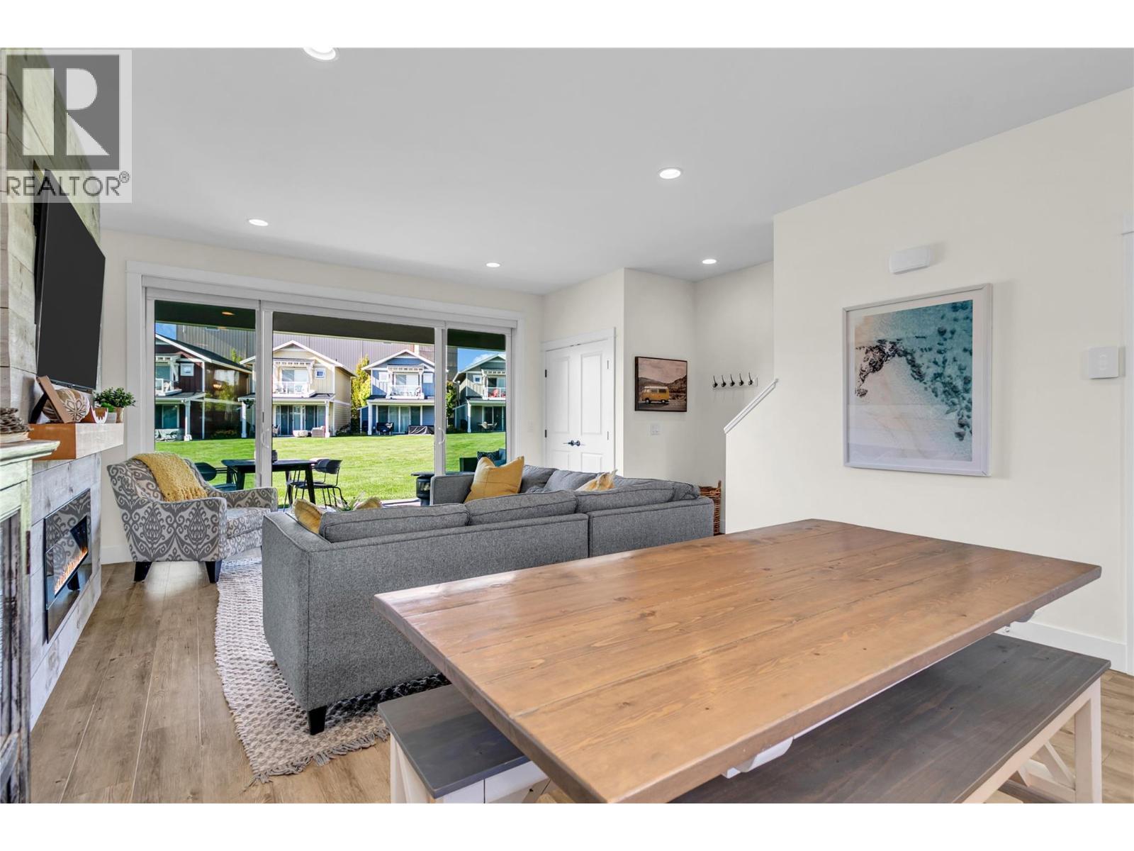 3750 West Bay Road Unit# 9, West Kelowna, BC - Indoor