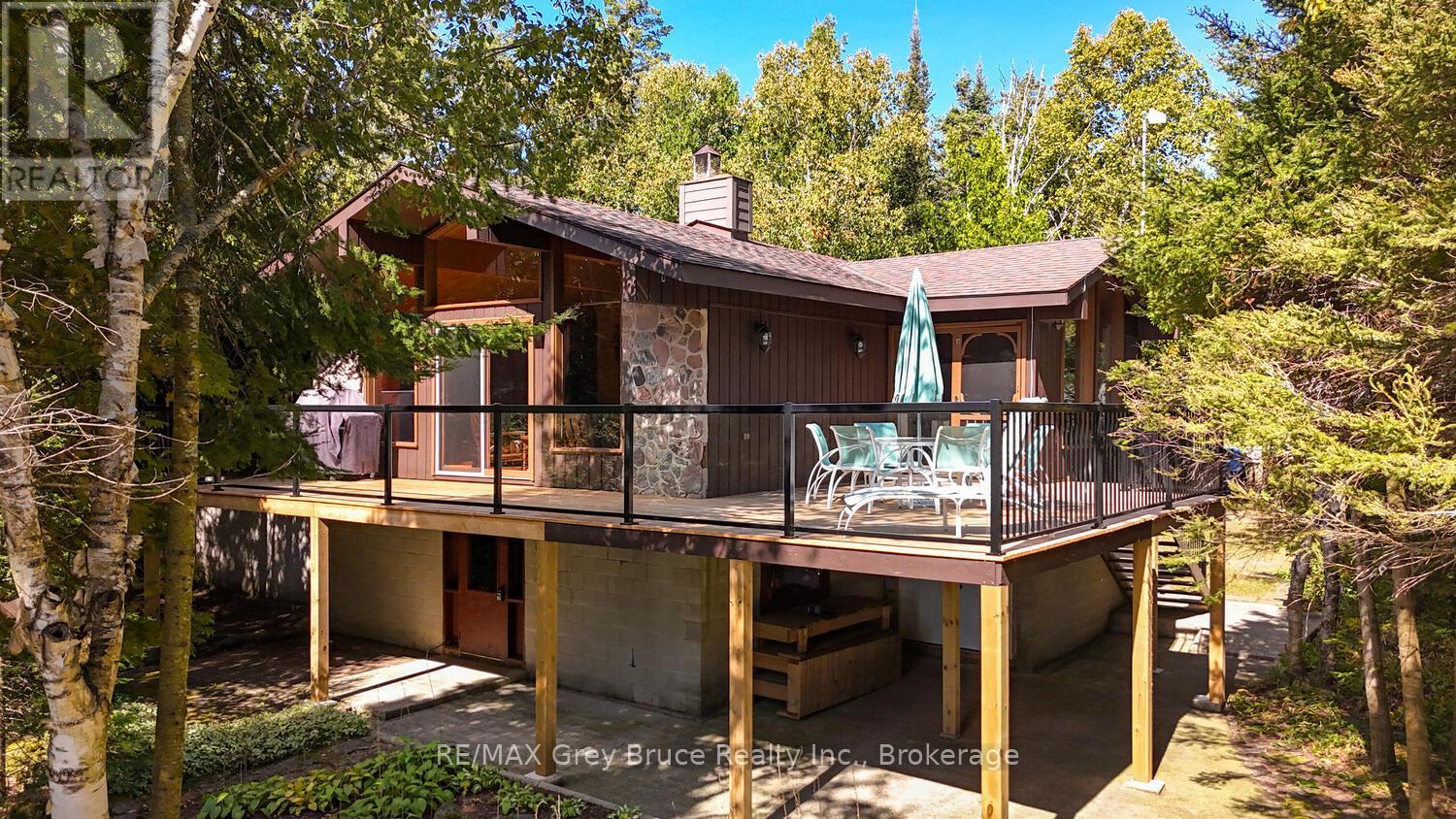 27 Silverside Point Drive, Northern Bruce Peninsula, ON - Outdoor