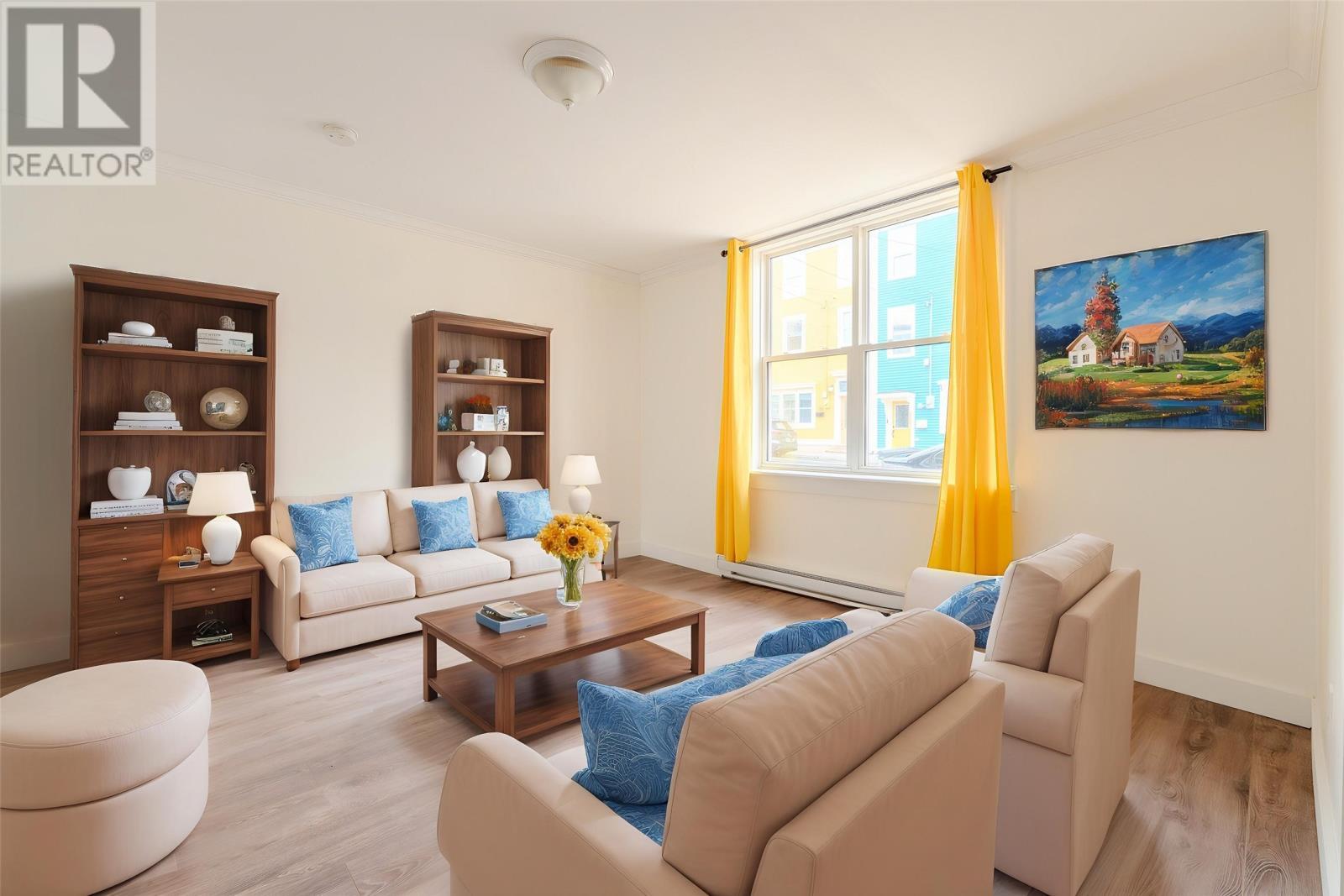 153 Gower Street, St. John'S, NL - Indoor Photo Showing Living Room