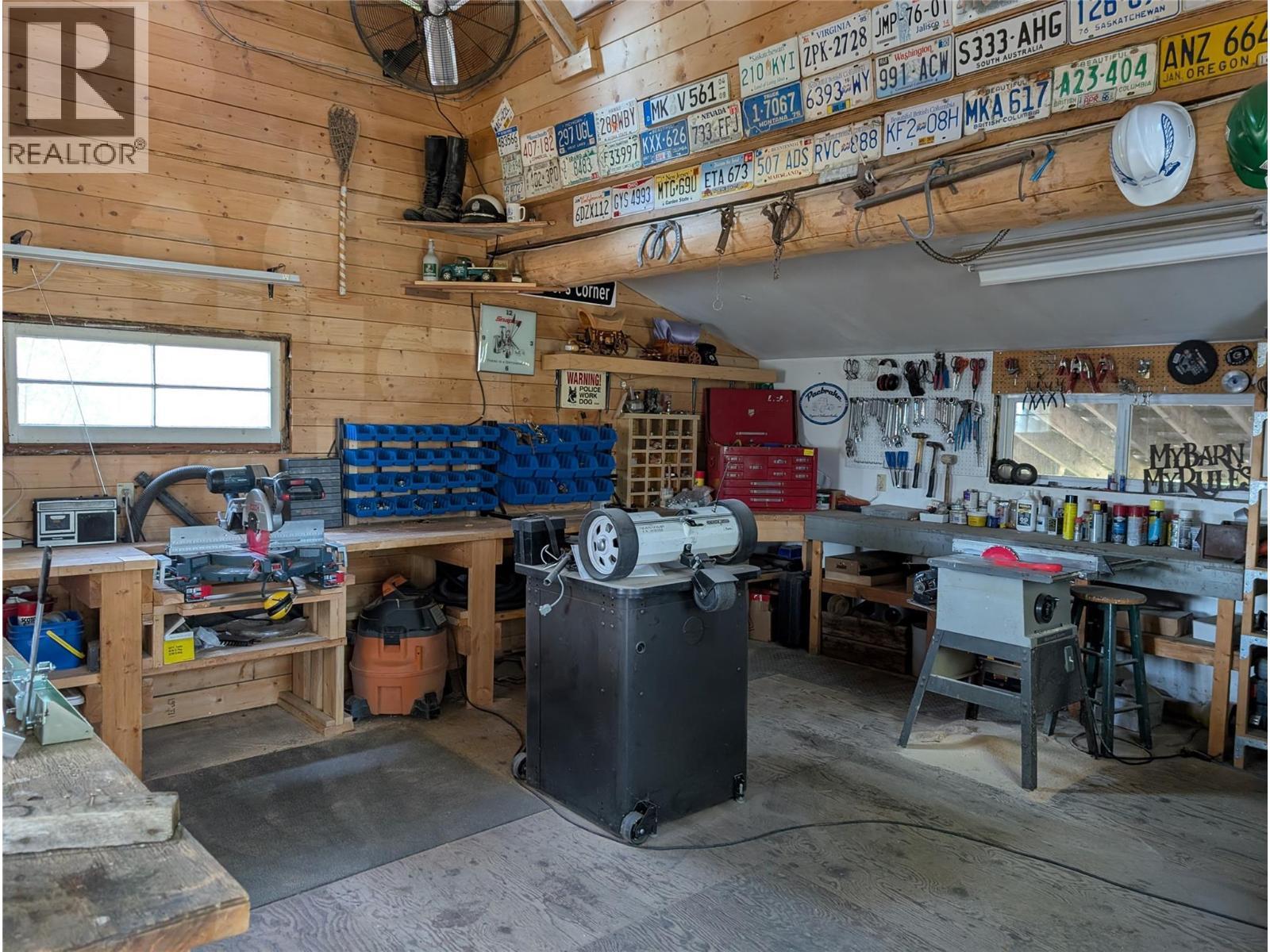 4878 Leopold Road, Celista, BC - Indoor Photo Showing Garage