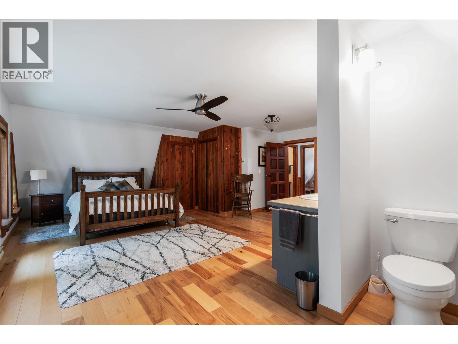 4878 Leopold Road, Celista, BC - Indoor