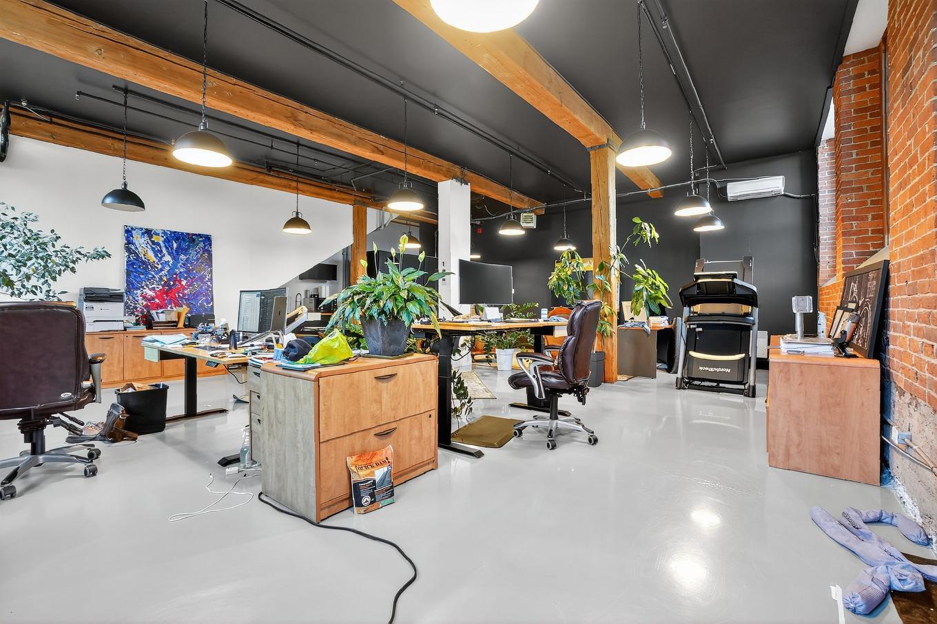 Commerce - 104-201 Rue St-Louis, Saint-Marcel-De-Richelieu, QC - Indoor