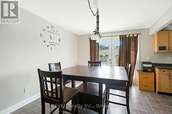 Decluttered with AI -