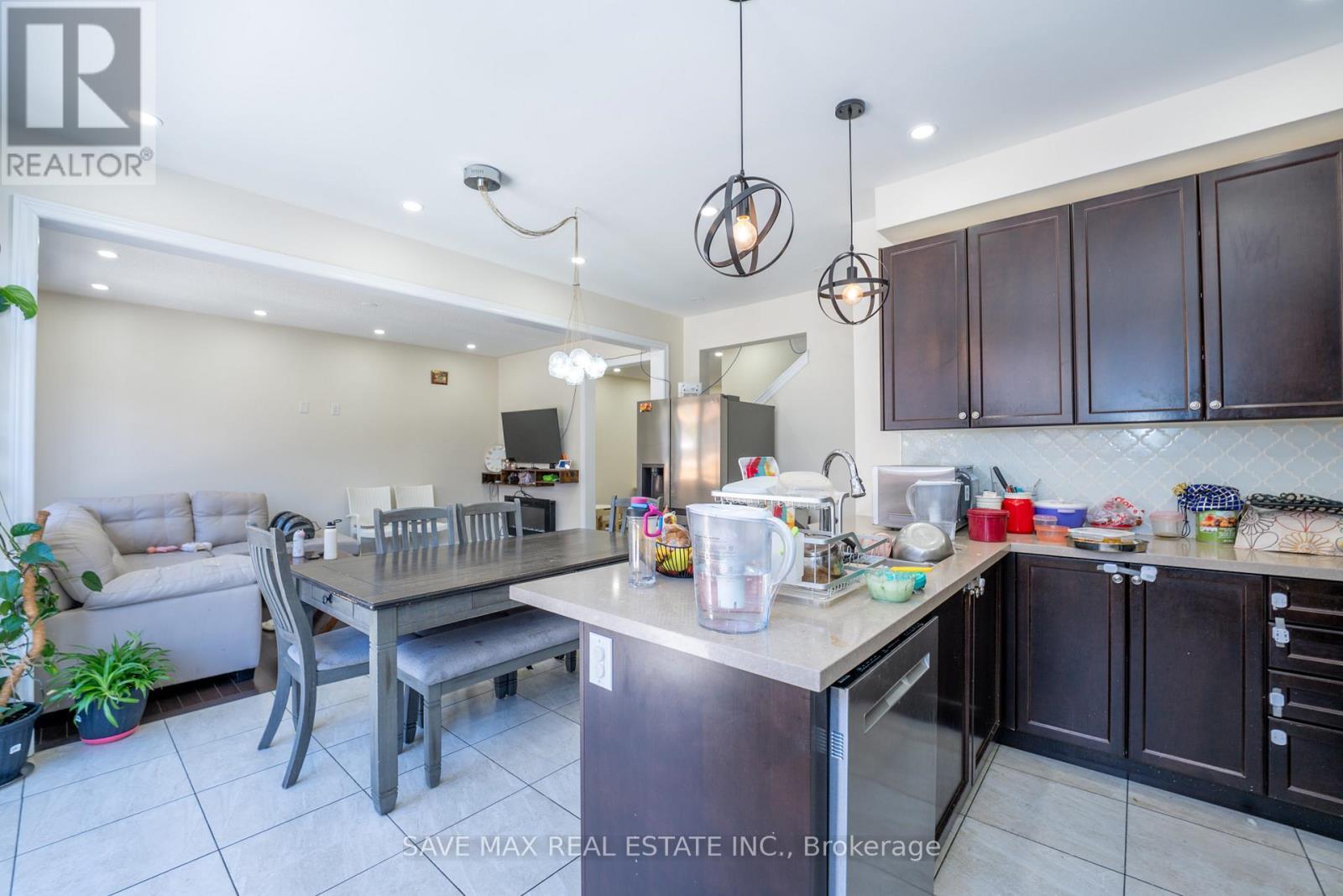 66 Geranium Crescent, Brampton, ON - Indoor Photo Showing Other Room