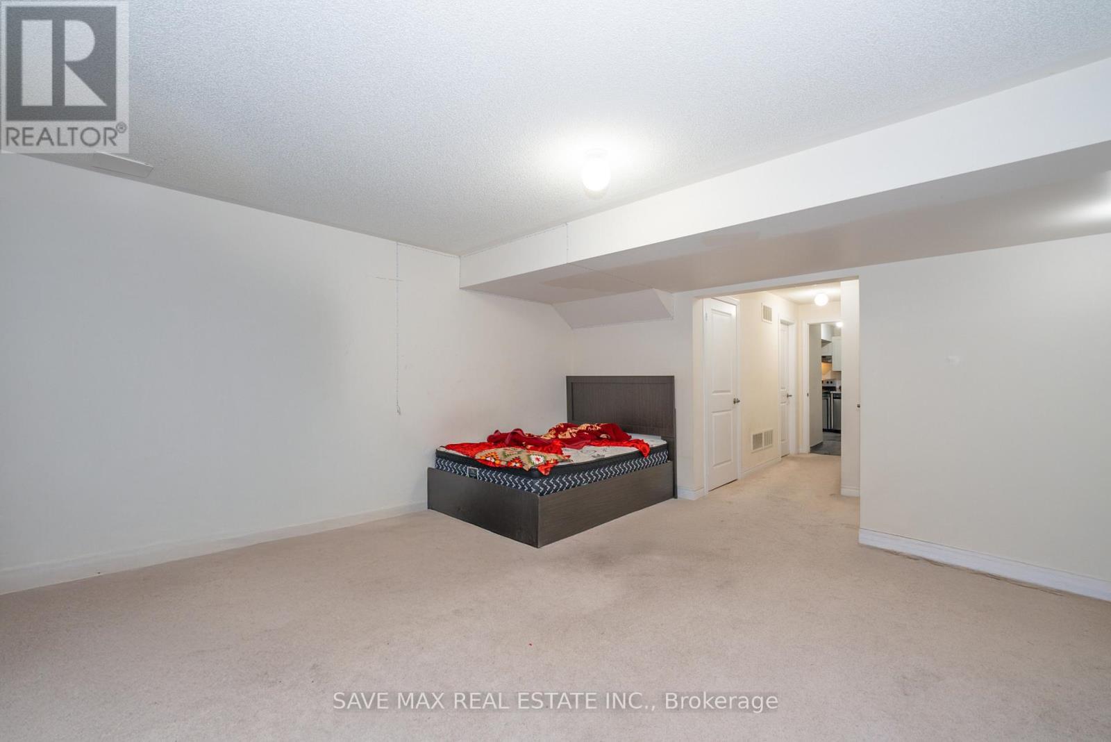 66 Geranium Crescent, Brampton, ON - Indoor Photo Showing Other Room