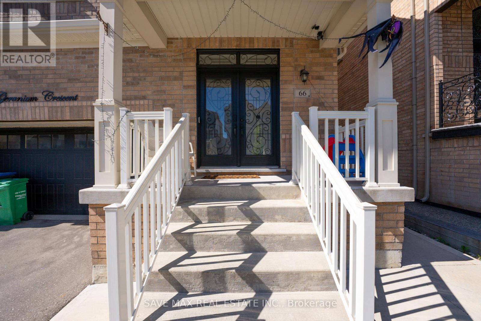 66 Geranium Crescent, Brampton, ON - Outdoor