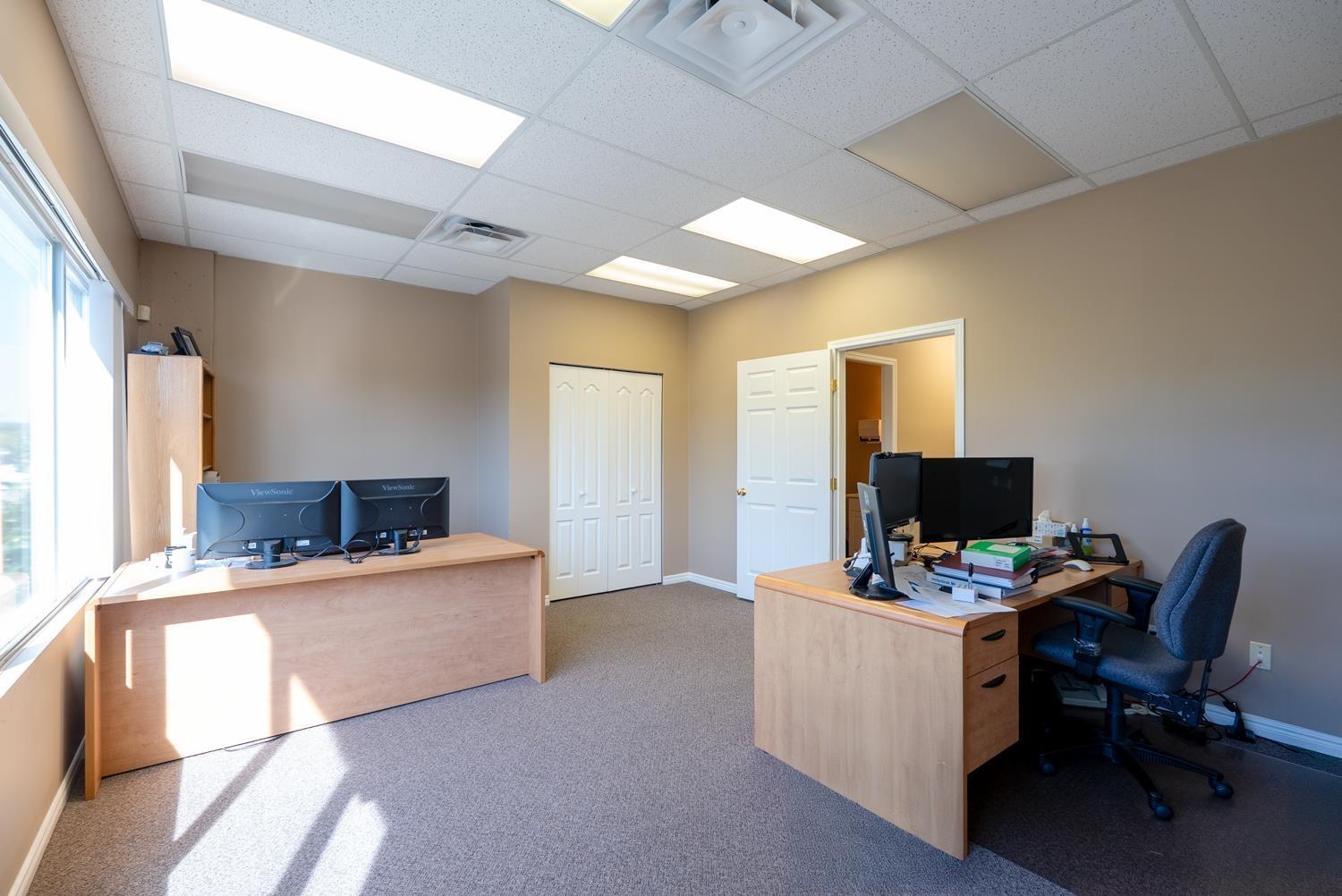 4 5492 Production Boulevard, Surrey, BC