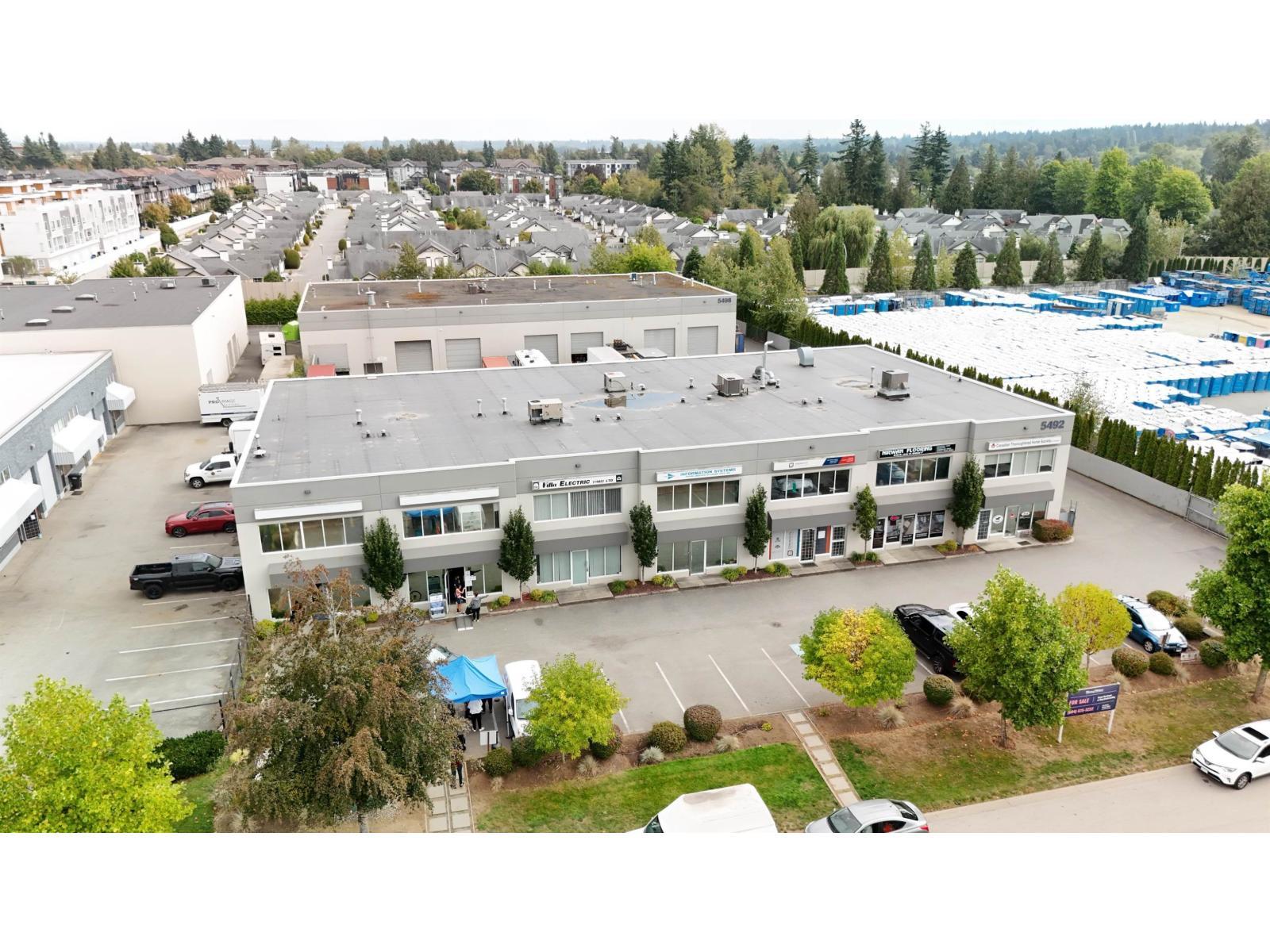 4 5492 Production Boulevard, Surrey, BC