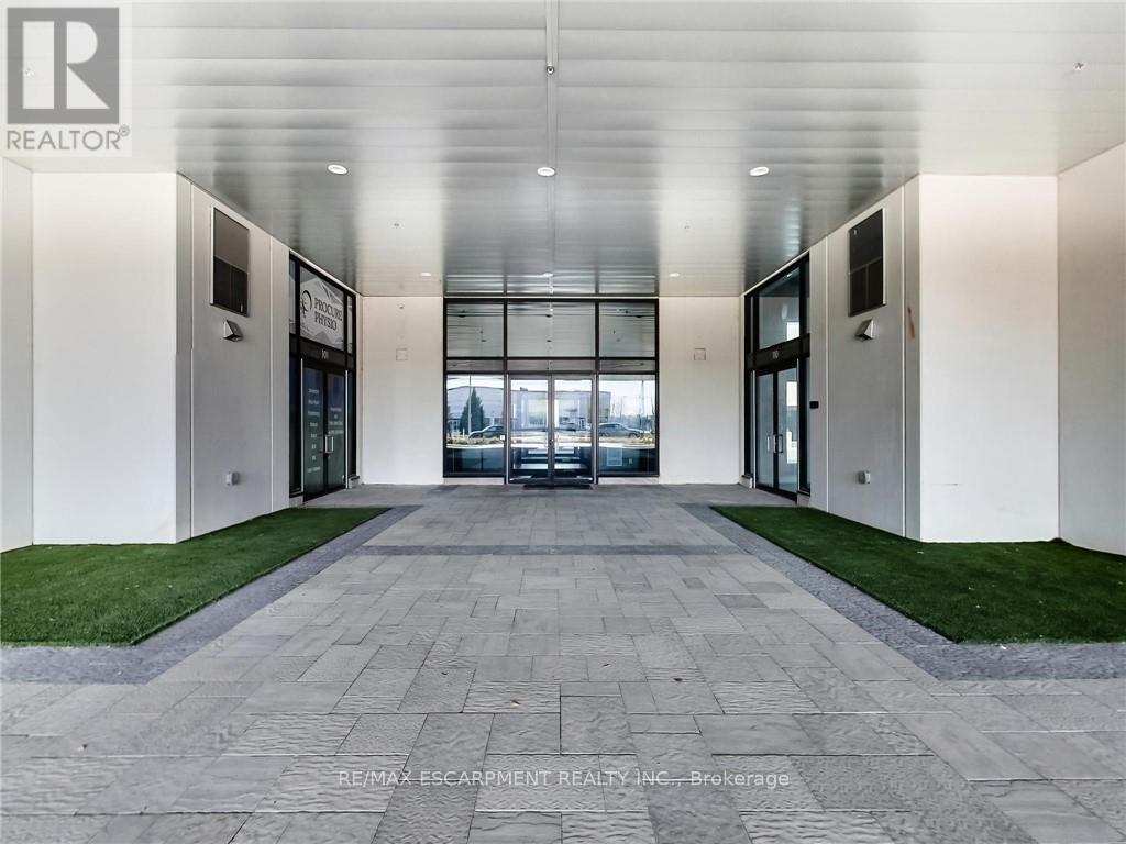 5045 Mainway, Burlington, ON