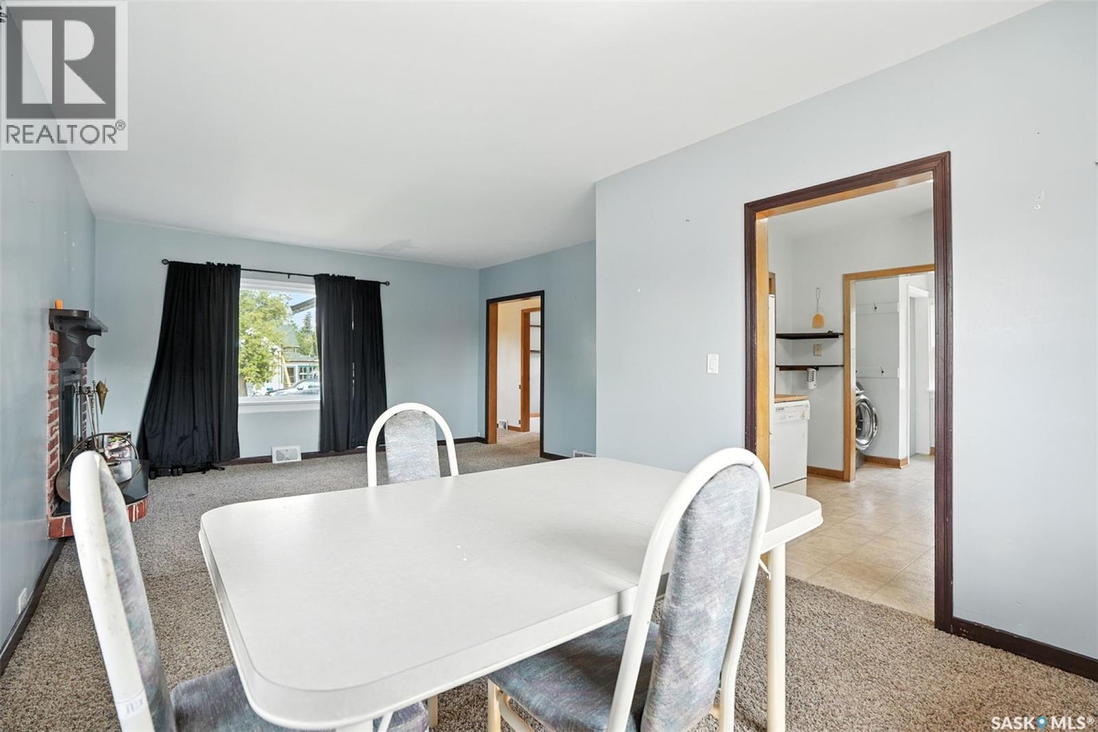 106 3Rd Avenue E, Nokomis, SK - Indoor