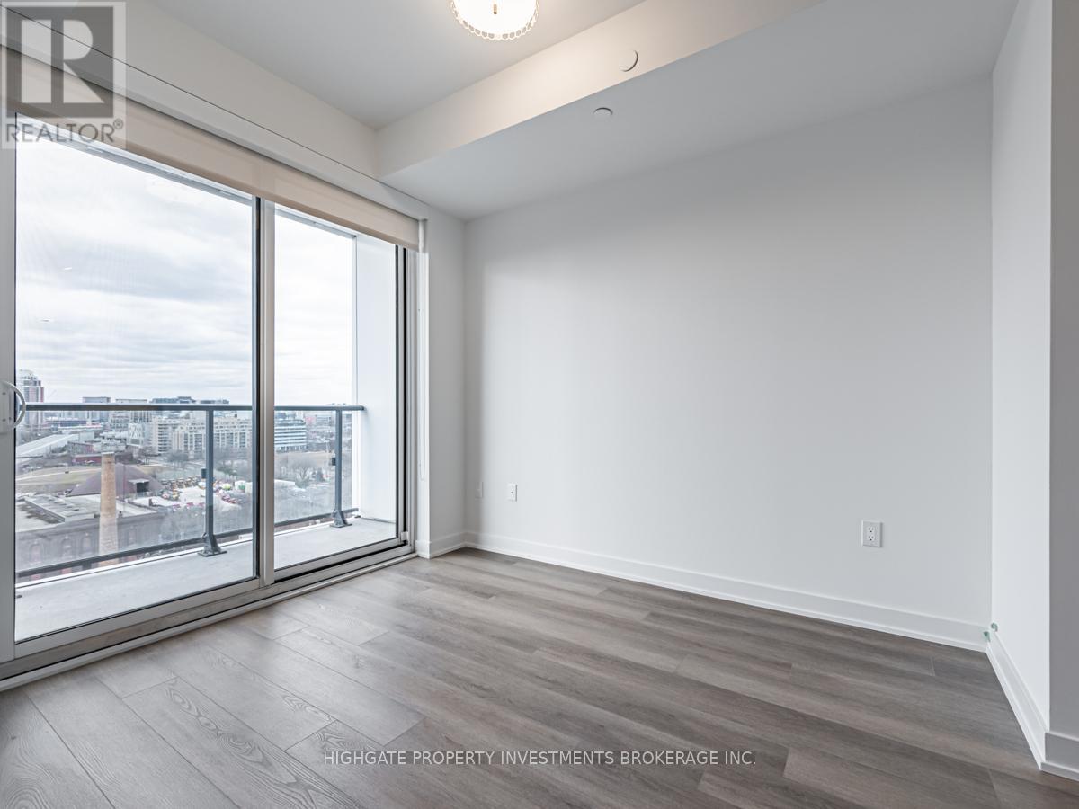 1406 - 9 Tecumseth Street, Toronto, ON - Indoor Photo Showing Other Room