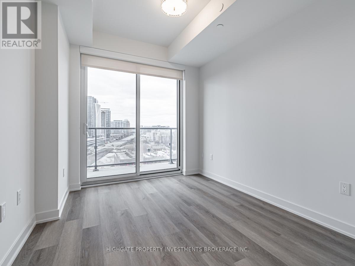 1406 - 9 Tecumseth Street, Toronto, ON - Indoor Photo Showing Other Room