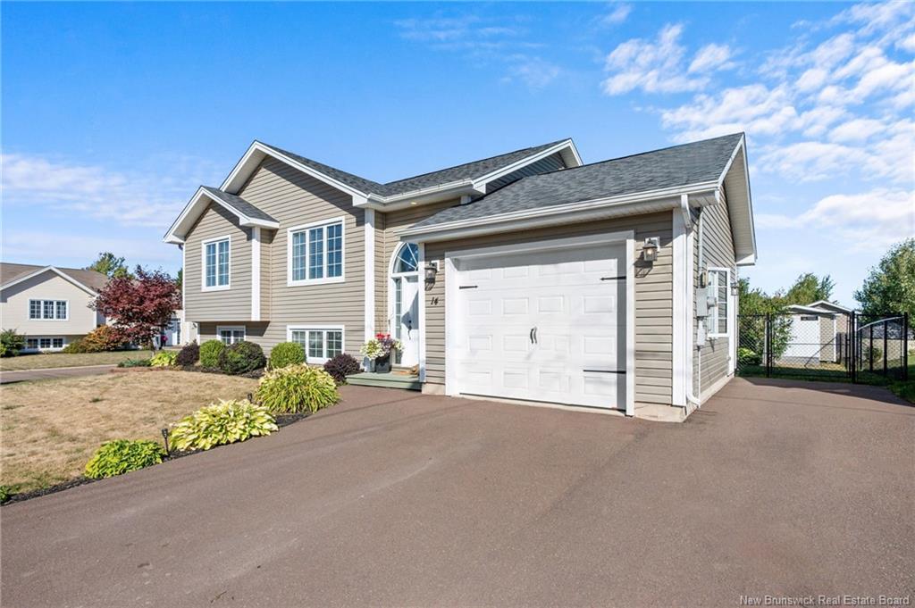 14 Jocelyne St, Shediac, NB