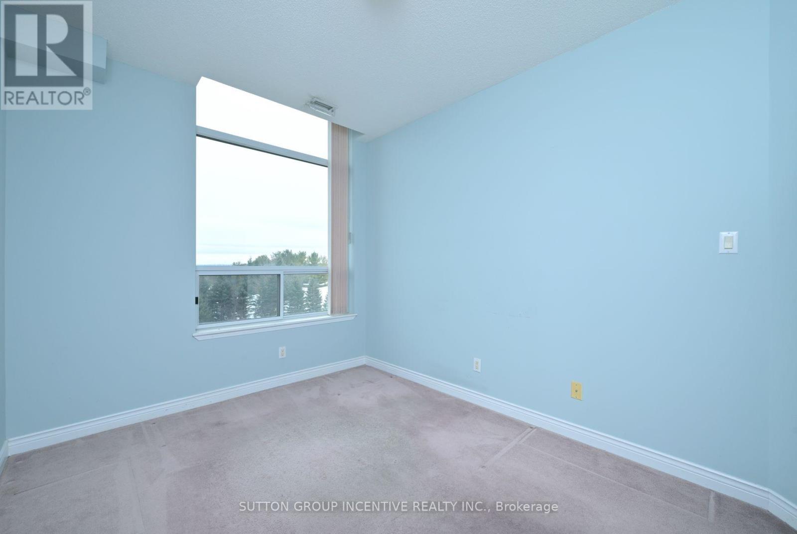 508 - 4 Briar Hill Heights, New Tecumseth, ON - Indoor Photo Showing Other Room