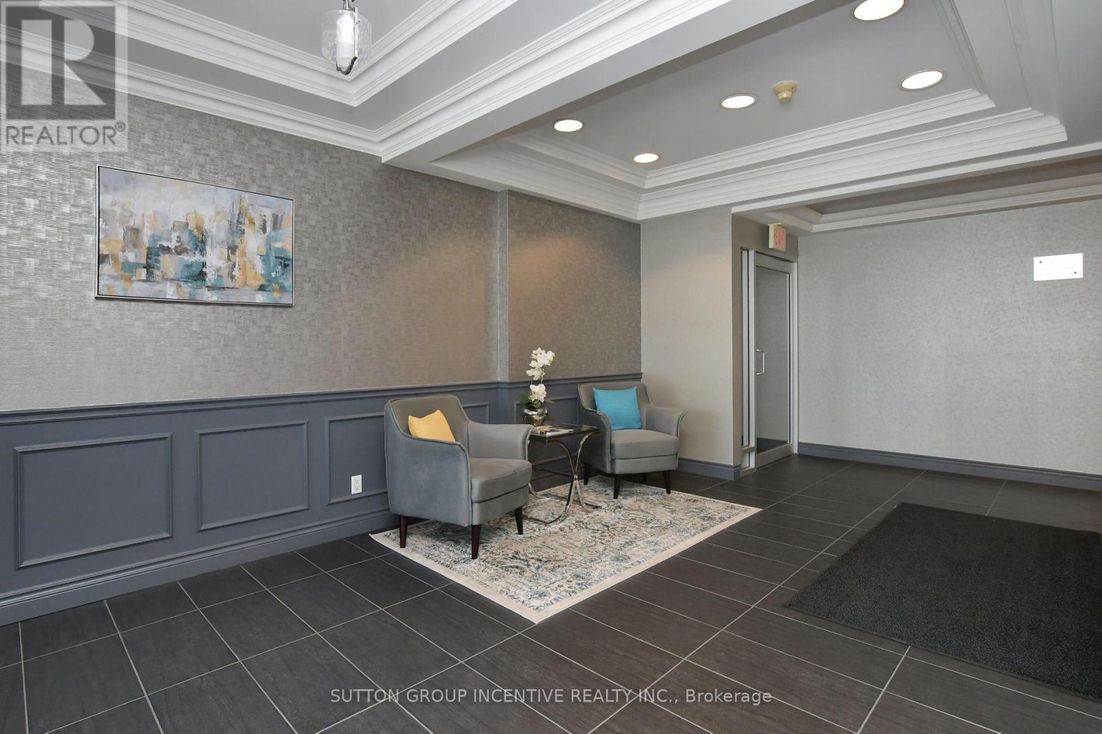 508 - 4 Briar Hill Heights, New Tecumseth, ON - Indoor Photo Showing Other Room