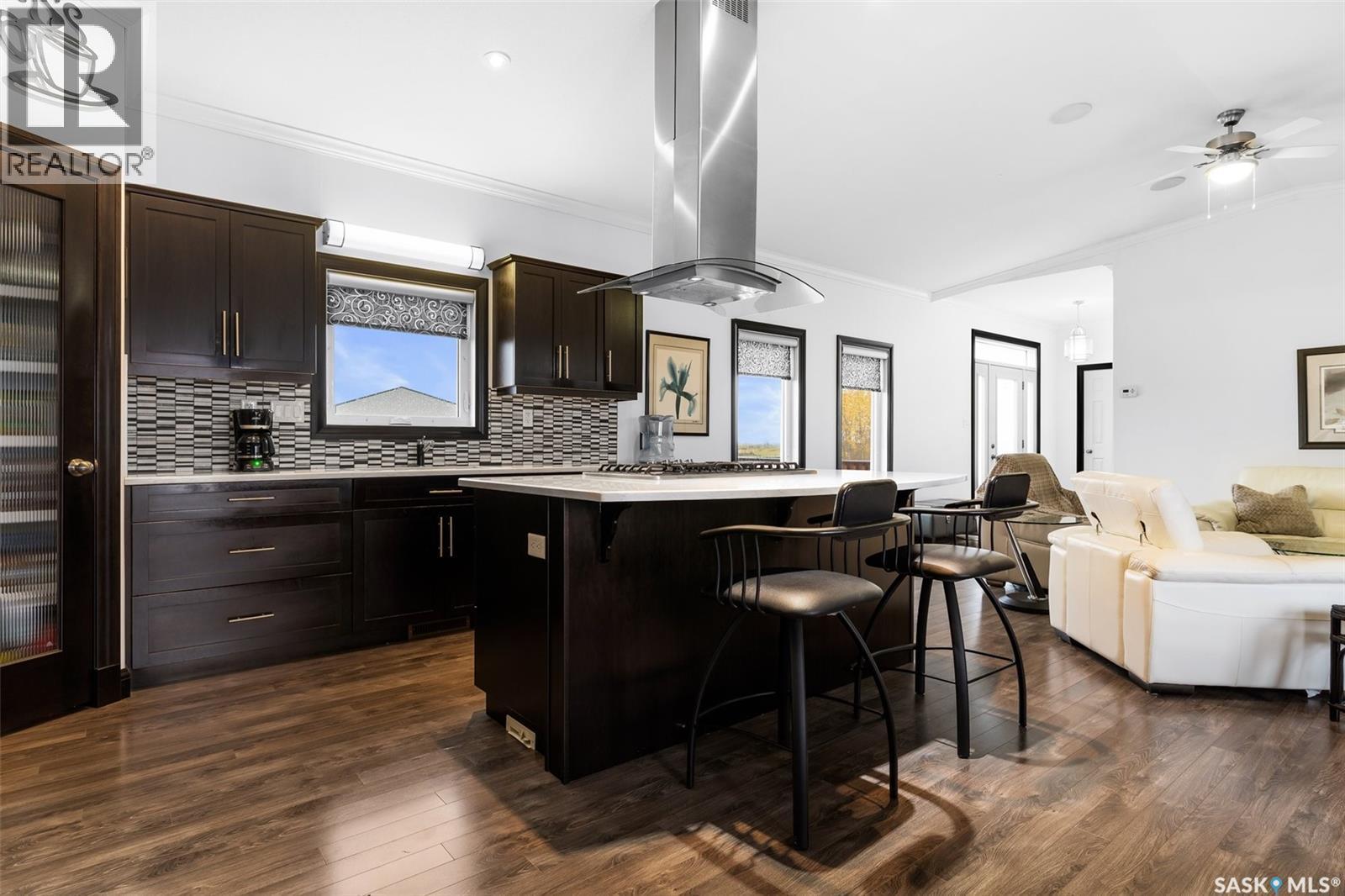Hanson Acreage, Stoughton, SK - Indoor Photo Showing Kitchen With Upgraded Kitchen