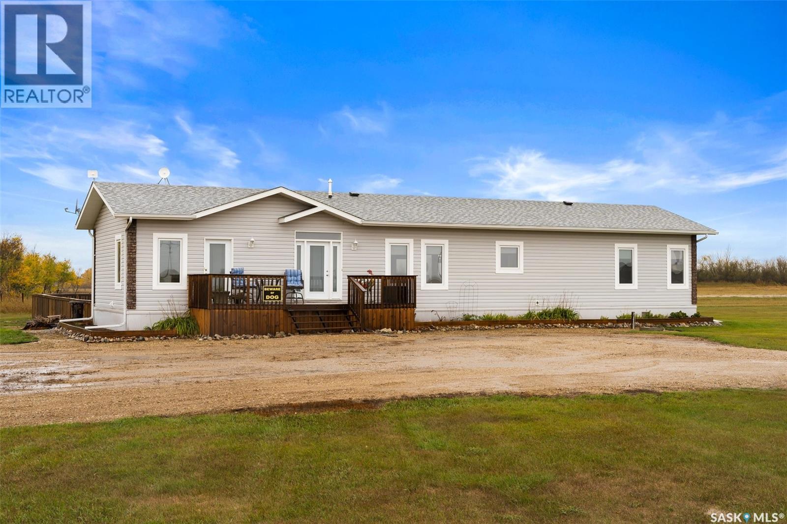 Hanson Acreage, Stoughton, SK - Outdoor With Deck Patio Veranda