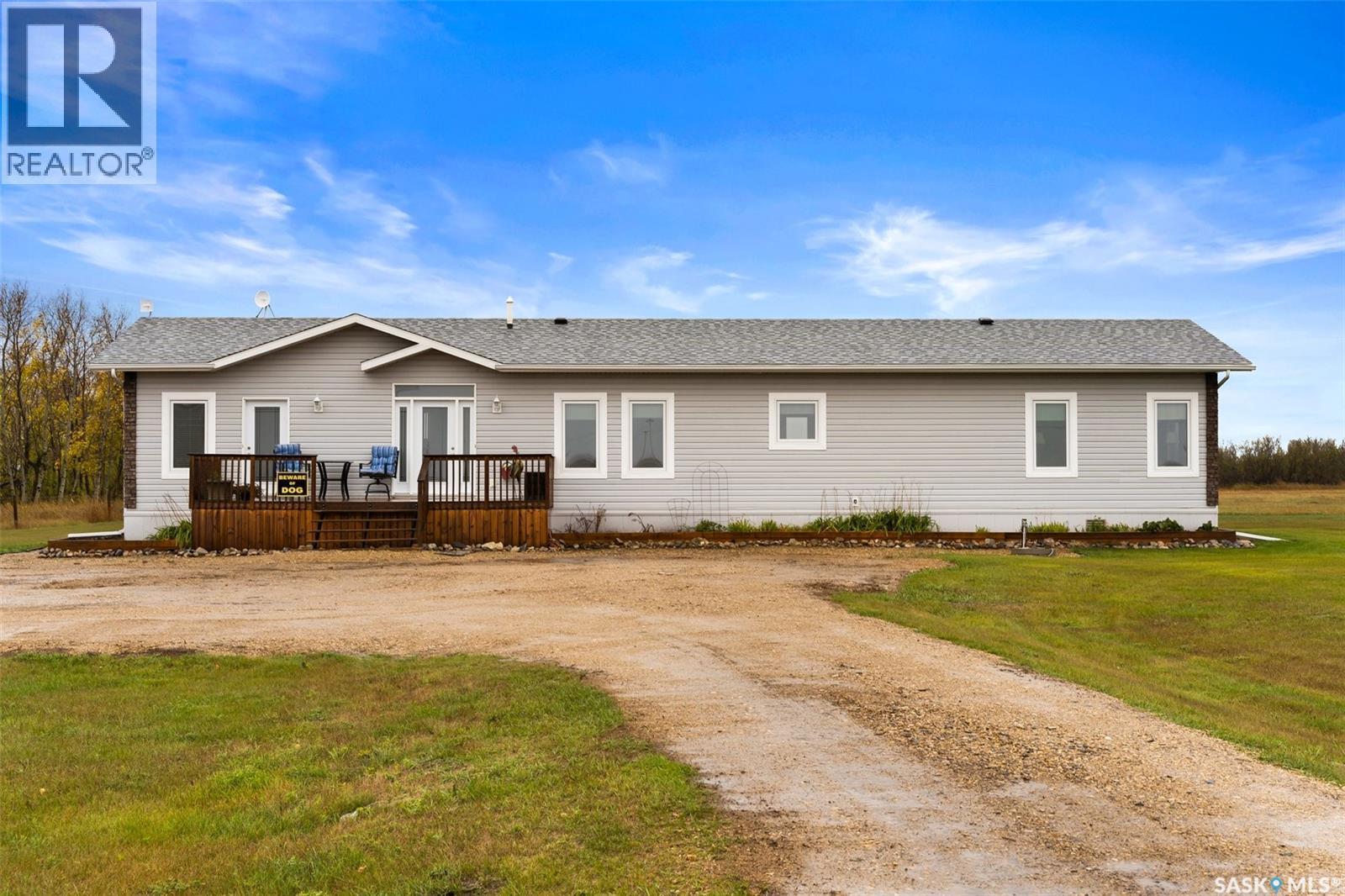 Hanson Acreage, Stoughton, SK - Outdoor With Deck Patio Veranda