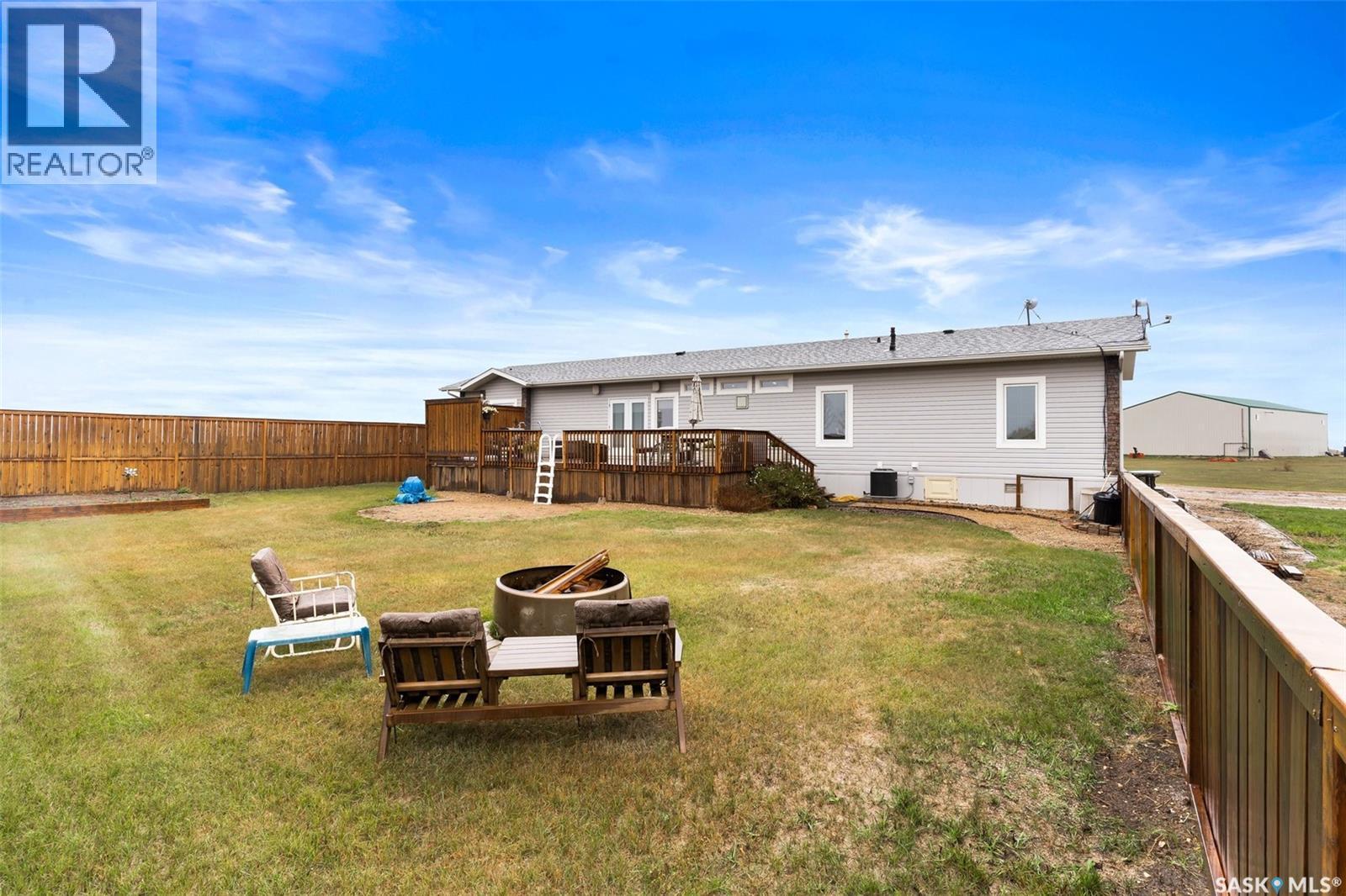 Hanson Acreage, Stoughton, SK - Outdoor