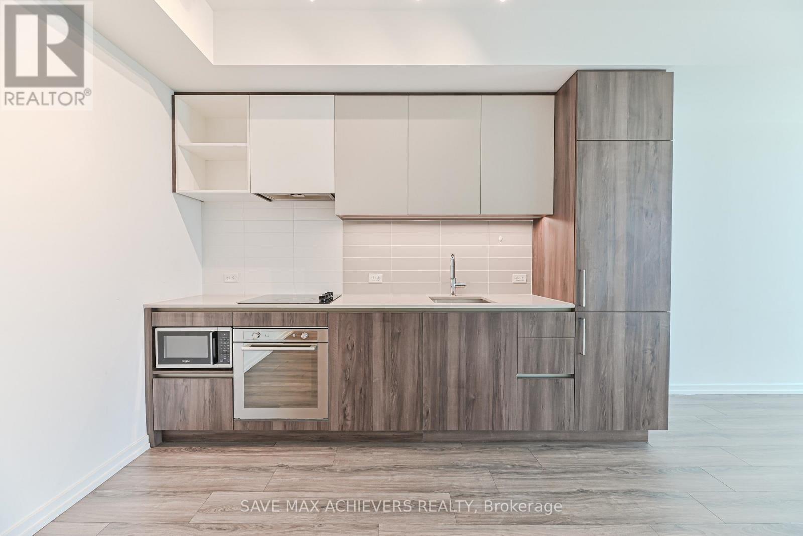 5201 - 7890 Jane Street, Vaughan, ON - Photo Showing Other Room