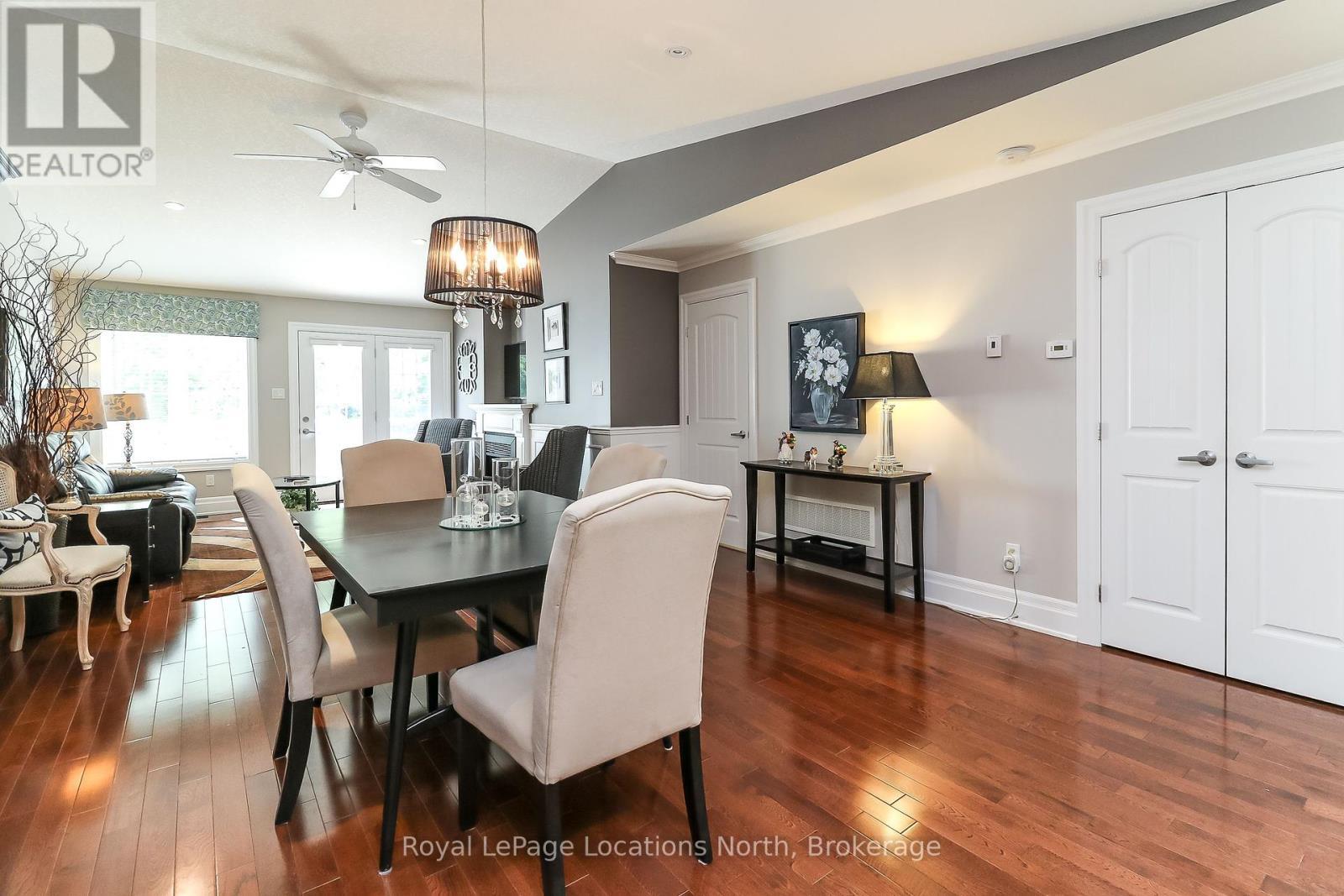 67 Greenway Drive, Wasaga Beach, ON - Indoor Photo Showing Dining Room