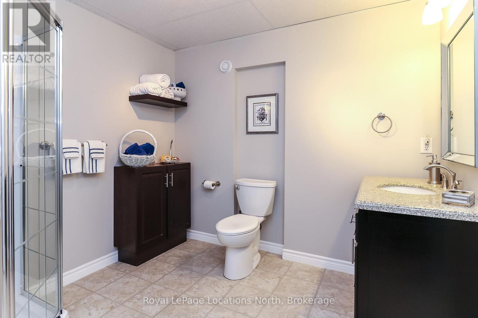 67 Greenway Drive, Wasaga Beach, ON - Indoor Photo Showing Bathroom