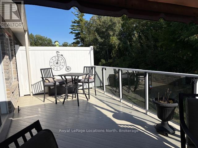 67 Greenway Drive, Wasaga Beach, ON - Outdoor With Deck Patio Veranda