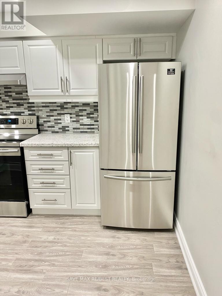 Bsmt - 20 Isle Royal Terrace, Brampton, ON - Indoor Photo Showing Kitchen