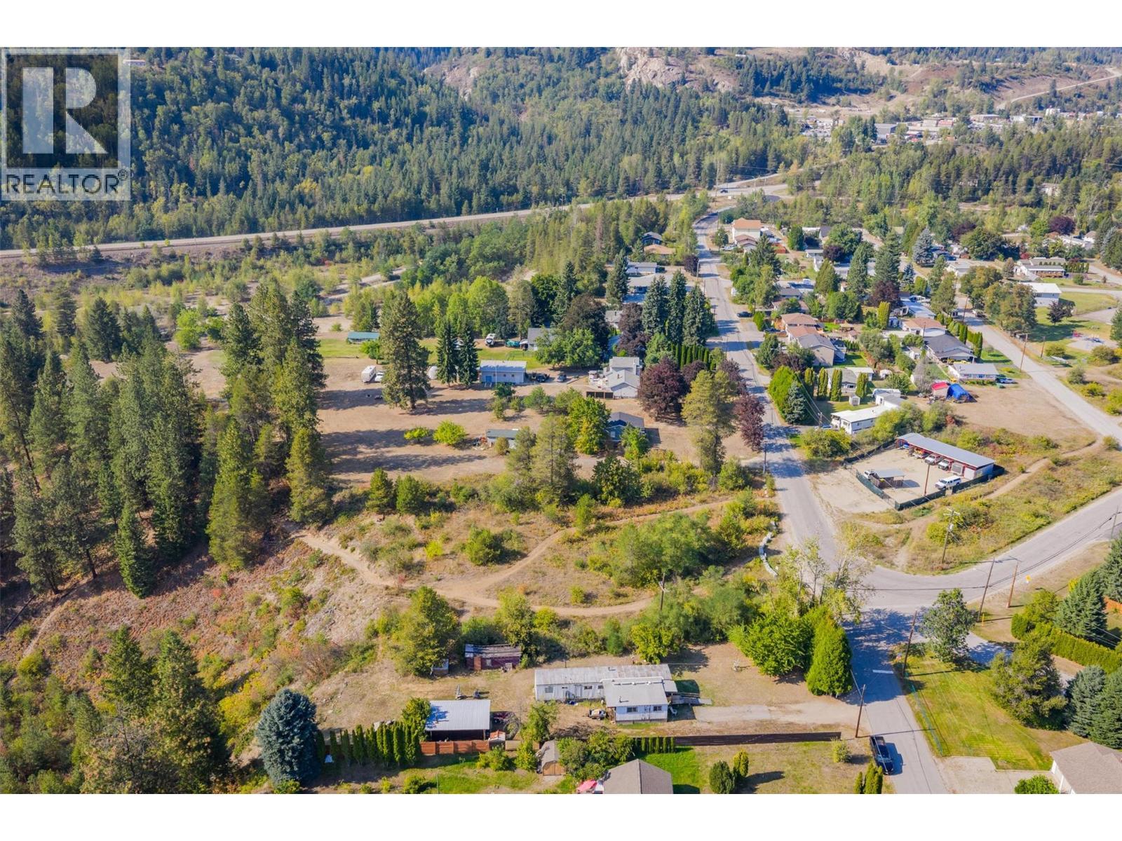 126 100Th Street, Castlegar, BC