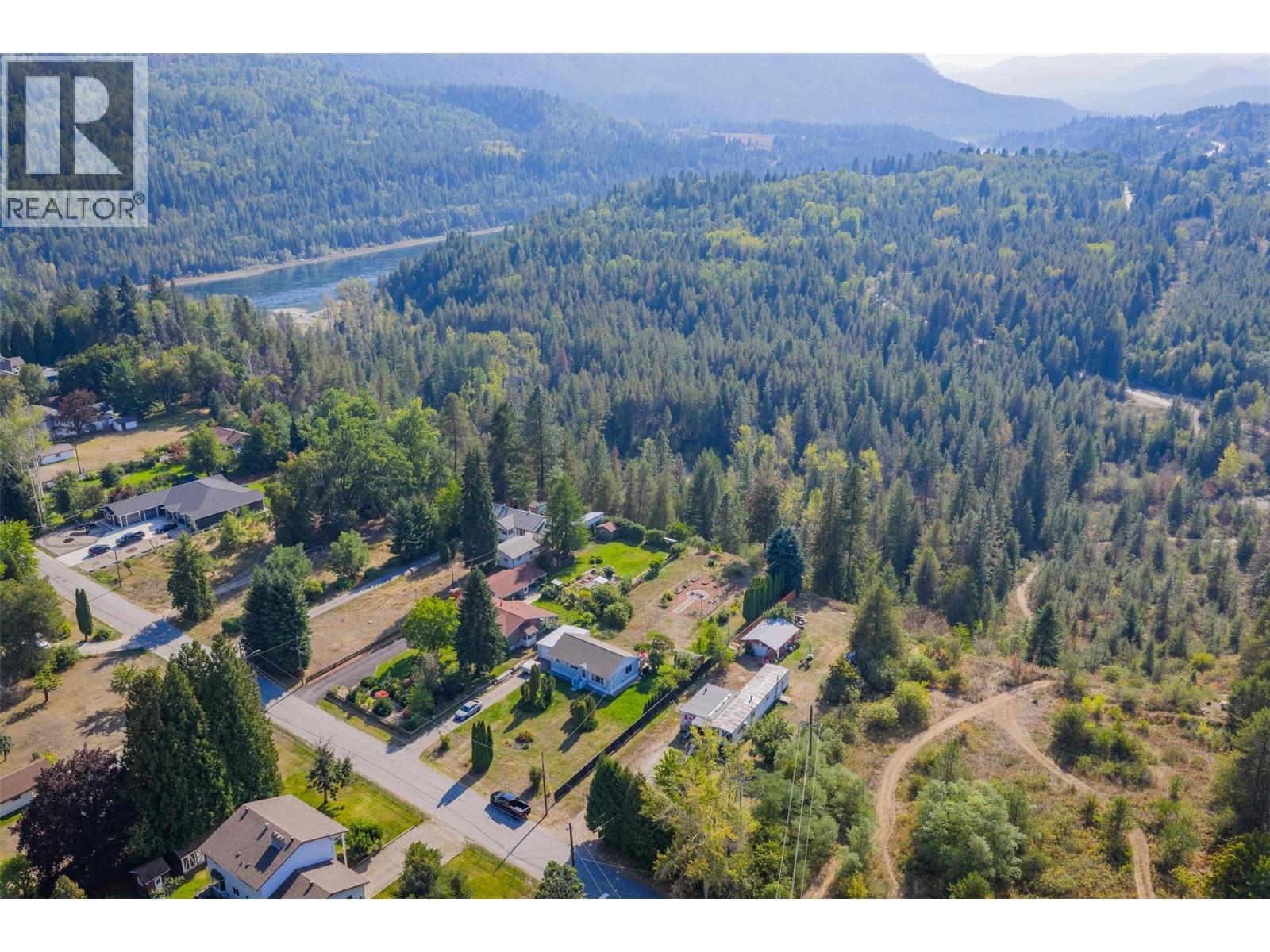 126 100Th Street, Castlegar, BC