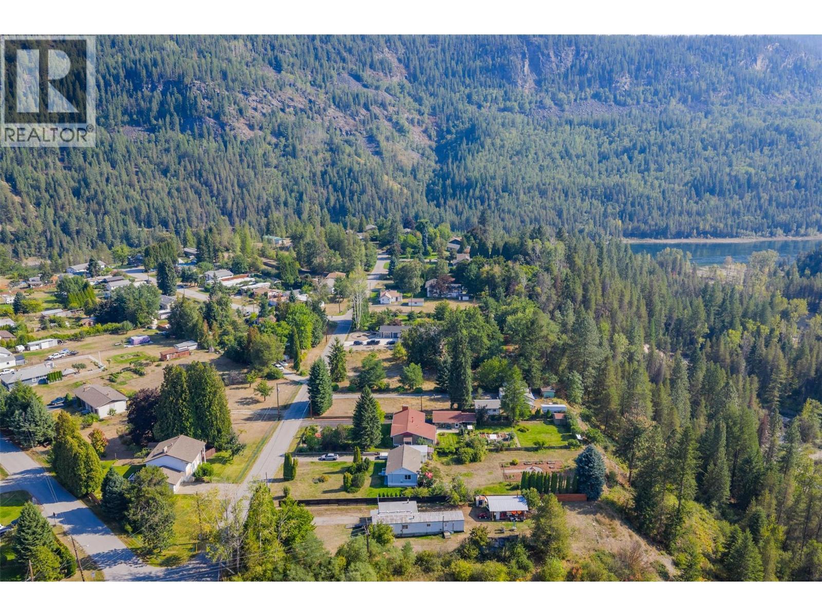 126 100Th Street, Castlegar, BC