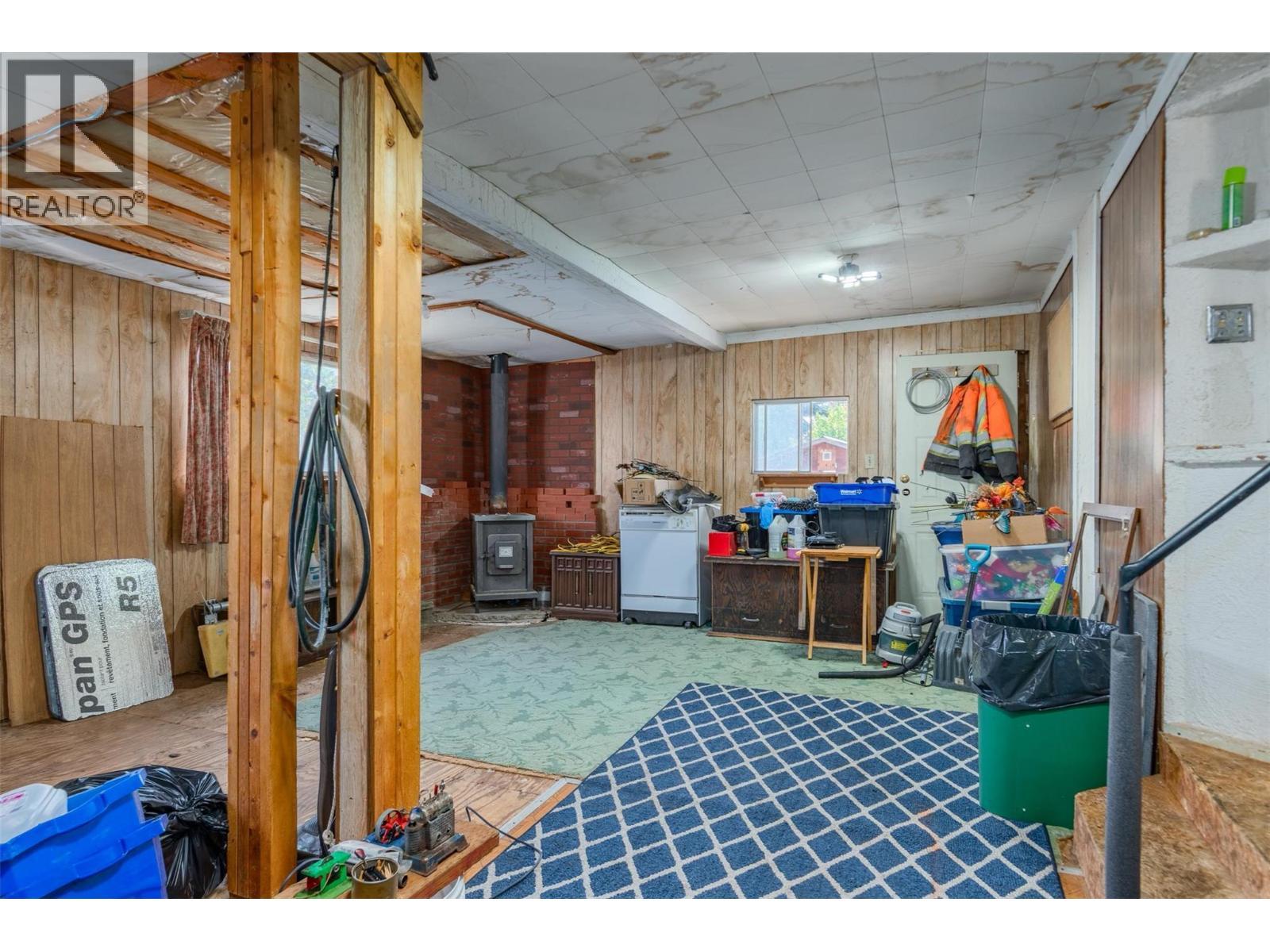 126 100Th Street, Castlegar, BC